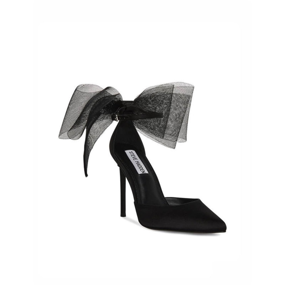 Steve Madden valenteen black satin heels